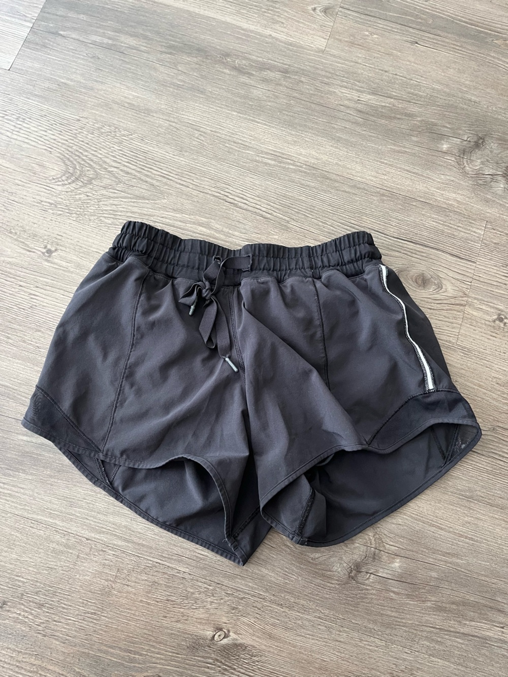 Lululemon Black Hotty Hot Shorts - Tall